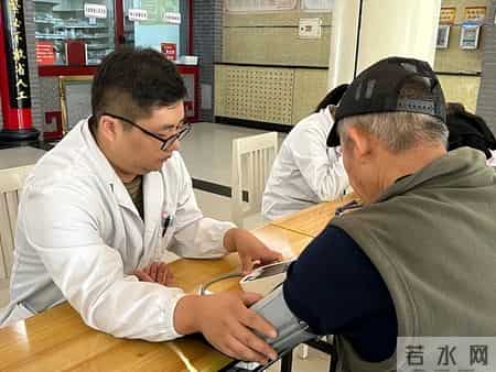 医生调查发现：高血压患者过了75岁，基本都有5现状，要坦然接受