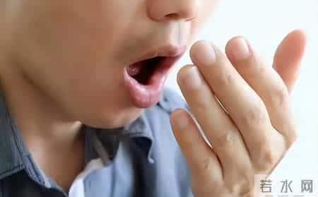 糖尿病恶化的5个身体信号！医生警告：出现1个就该重视，别再拖了