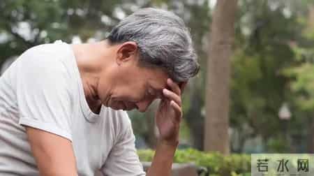 天气变冷，医生建议高血压患者：宁可天天出门，也别忽视这5点