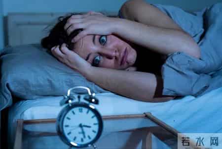 多名医生发现：脑出血抢救过来的人，基本都有这3共性，要谨记