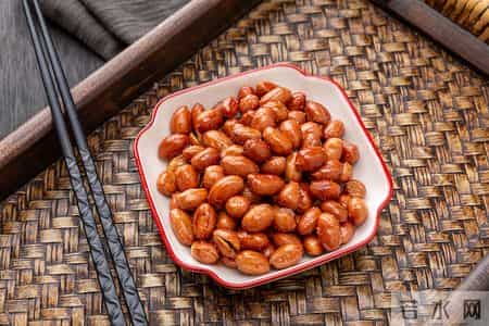 花生再次被关注！研究表明：糖尿病常吃花生，不过半年或有 5 好处