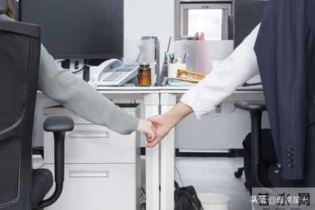 体制内，只要乱搞男女关系，作风和廉洁上一定有问题，一查一个准