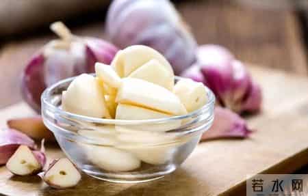 人人都怕癌，但癌细胞怕的这4种食物！每天吃一点，癌症绕或道走