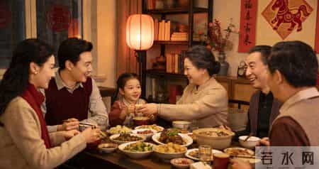 月薪3000和月薪30000的人，回家过年最大的区别，不是钱