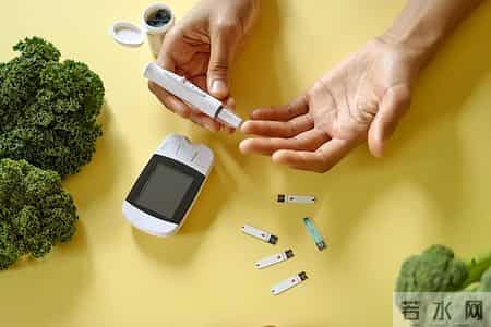 吸烟又火了？我发现：血糖高吸烟时，多留意5点，有益健康