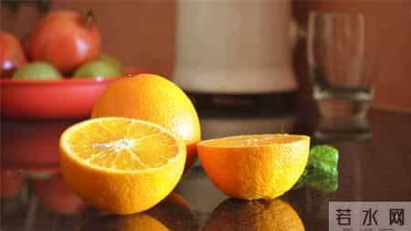 橙子再次被关注！医生发现：冠心病患者常吃橙子，或出现4种变化