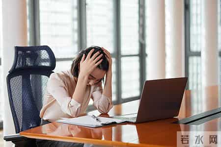 学医后才知道，肝癌最危险的信号，不是口干，而是这6种症状