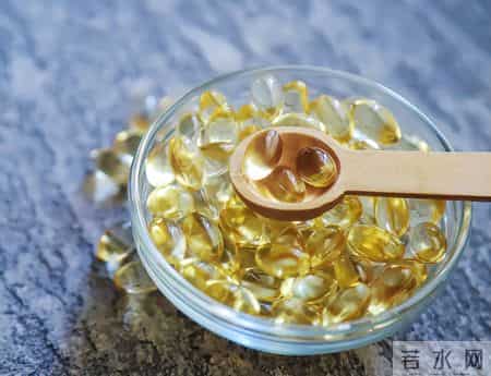 乱吃维生素，患癌风险或增27%！这4种维生素不能多补