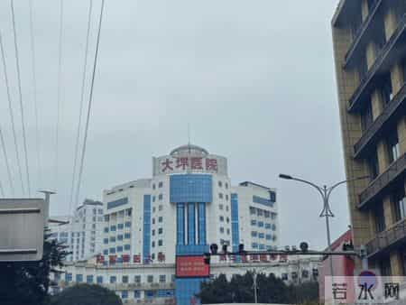 央视新闻、新华社以及各地医保部门平台同时发声，医保有了新变化