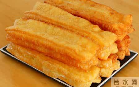 油条再次被关注！调查发现：糖尿病患者吃油条时，要多注意这5点