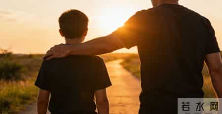 别不信，儿子有没出息，看爹；女儿将来过得好不好，看娘！很真实