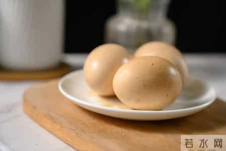 调查发现：65岁后常吃鸡蛋，患肝癌风险是不吃鸡蛋的几倍？真的吗