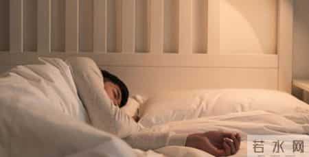 小寒过后，医生建议高血压患者：宁可天天玩手机，也别忽视这7点