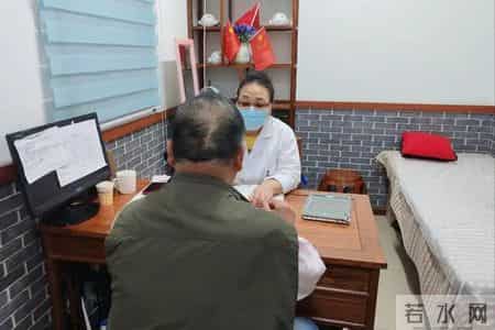 冠心病开始恶化，身体会出现这2种症状，若发现症状，立即去医院