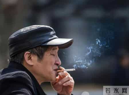 调查百名吸烟者，惊讶发现：易得肺癌的人，有这5个共性！