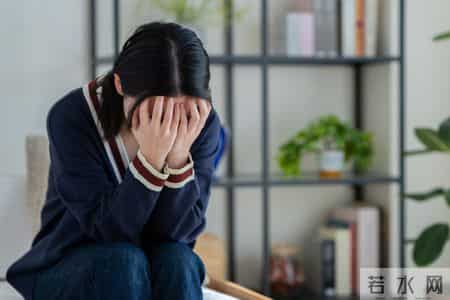 医生研究发现：天天喝酒的糖尿病人，临近60岁多数或有7种异样