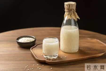 米酒立大功？研究发现：经常喝米酒的男人或有4个健康益处