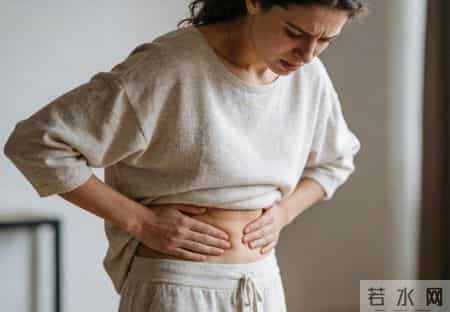 卵巢起变化，腹部会示警？出现这3个信号，或是囊肿正在靠近