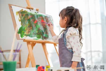 孩子性格内向又害羞？别逼他“变外向”，这3个引导方法更有效