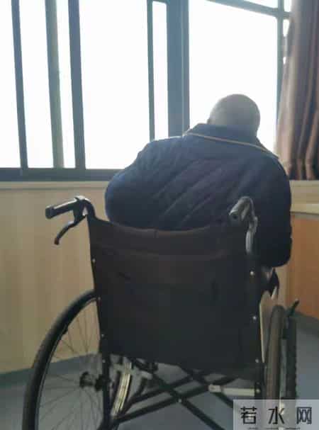 老了才懂-家有一老如有一宝，是天大谎言！80岁后，儿女慢慢嫌弃