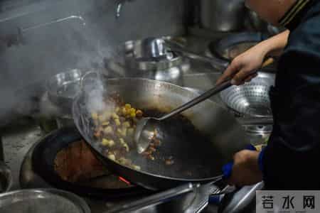 2026，餐饮老板最该防的是熟人