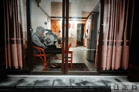 宁愿独居也不跟儿子同住，戳中老人心声：忍气吞声不如独自清净！