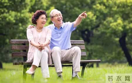 高血压一口酒都不能喝？医生怒斥：高血压还喝这3样，不要命了