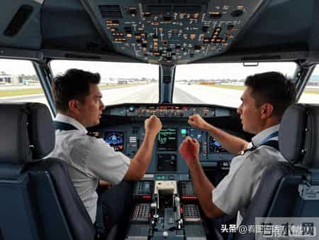 机长打架、娃争吵？3招教你在家庭“驾驶舱”按下情绪“暂停键”