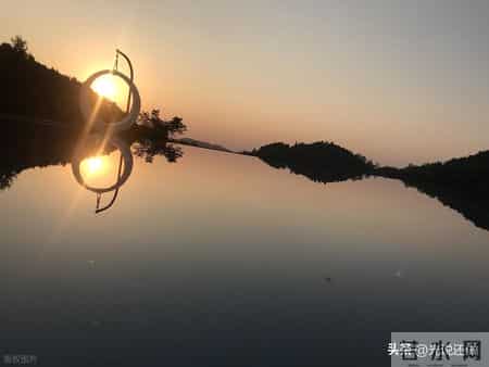 真正的领导权威，恰恰从“不权威”开始