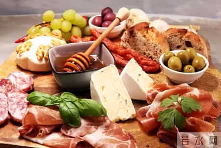 人人都怕癌，但癌细胞怕的这4种食物！每天吃一点，癌症绕或道走