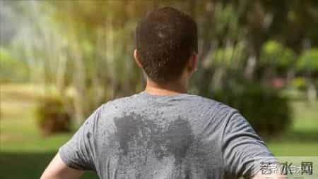 震撼！冬天洗澡别瞎勤快！多久洗1次才健康？搓泥等于毁皮肤？