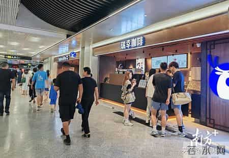 月薪3000也能轻松消费！地铁超市10元3个鲜面包，主打新鲜又便宜