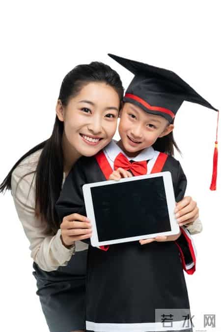 为什么别人的孩子懂事又上进？核心原因其实在家长的日常举动里