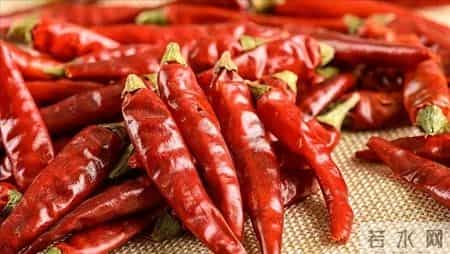研究发现爱吃辣椒的人，胃癌、糖尿病、全因死亡率，比同龄人低？
