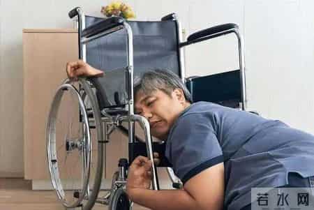 调查得出：每天都喝酒的人，大多到了55岁后，身体或有5种痛苦