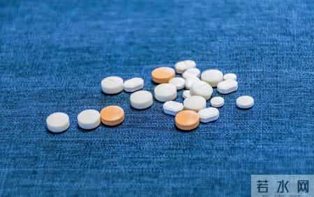 血脂达标不用吃阿托伐他汀？专家研究：高危人吃了有助于防心梗