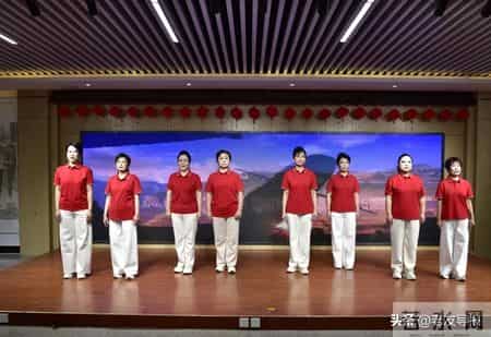 盂县举办老干部迎新年文艺展演活动