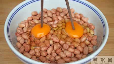 医生发现：不吃花生和鸡蛋的人，胆固醇马上就降低了？可信吗