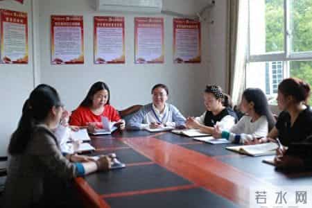 体制内封神操作！被领导骂时偷偷"提肛"，不内耗不焦虑，悄悄变强