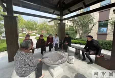 一住73岁老人住养老院半年后，发出忠告：人这一生，一定要有孩子