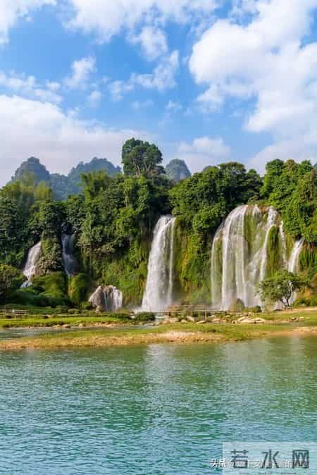 深度复盘：普通人翻身的底层逻辑，不是拼命，而是重构信息