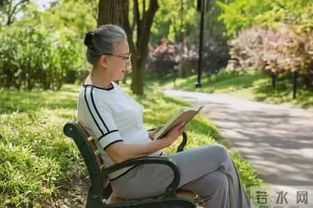 每天超4700人因脑梗去世！医生劝告：宁可多吃肉，也别贪嘴6物