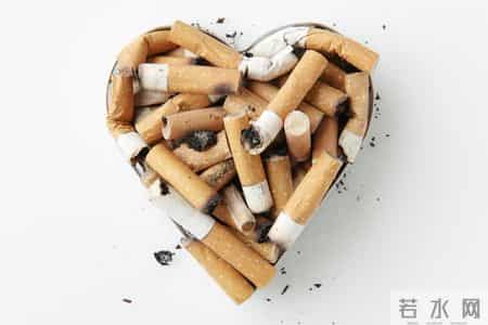 吸烟又火了？医生发现：血压高吸烟时，多留意4点，有益健康