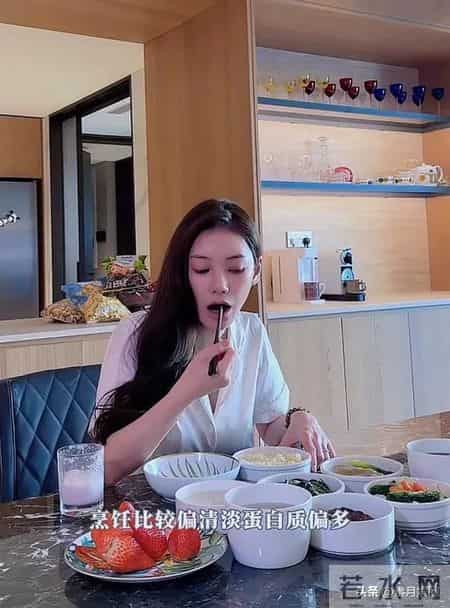 汪小菲老婆孕晚期拍孕妇照，大肚光滑没长纹，一顿五菜三汤被娇养