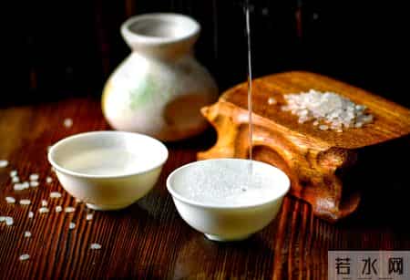 米酒立大功？研究发现：经常喝米酒的男人或有6个健康益处