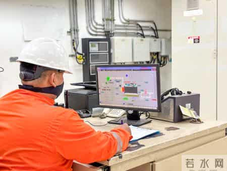 转型不是换跑道，而是给老技能找新场景，5个高适配转型方向