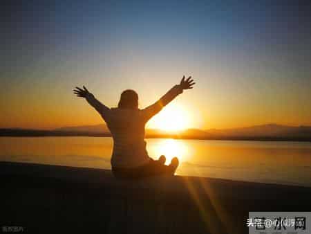 困住妈妈们的不是没时间也不是没有钱，而是深深地自我否定