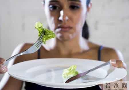 加速心梗恶化的原因，饮酒仅排第4，排第1的很多人天天做！