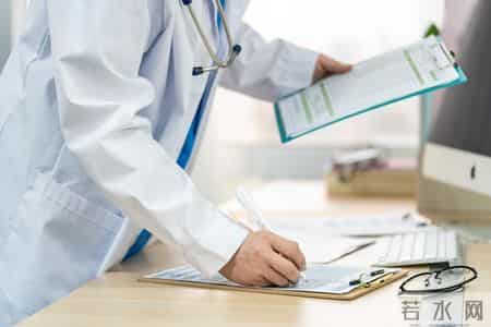 多名医生忠告：慢性肾病患者做过尿检，务必重点看这4项核心结果