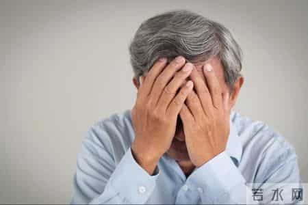 女性因缺铁贫血头晕！医生提醒：平时少吃点甜食，要多吃几物